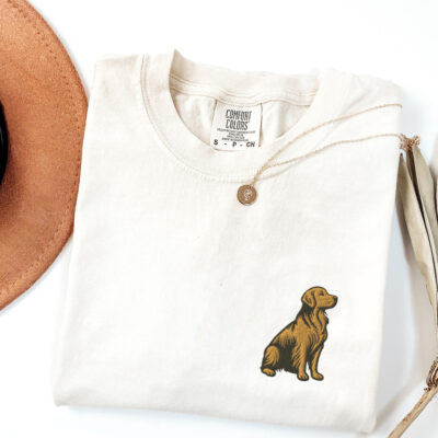 Golden Retriever Dog Mom Lovers Embroidered T-shirt